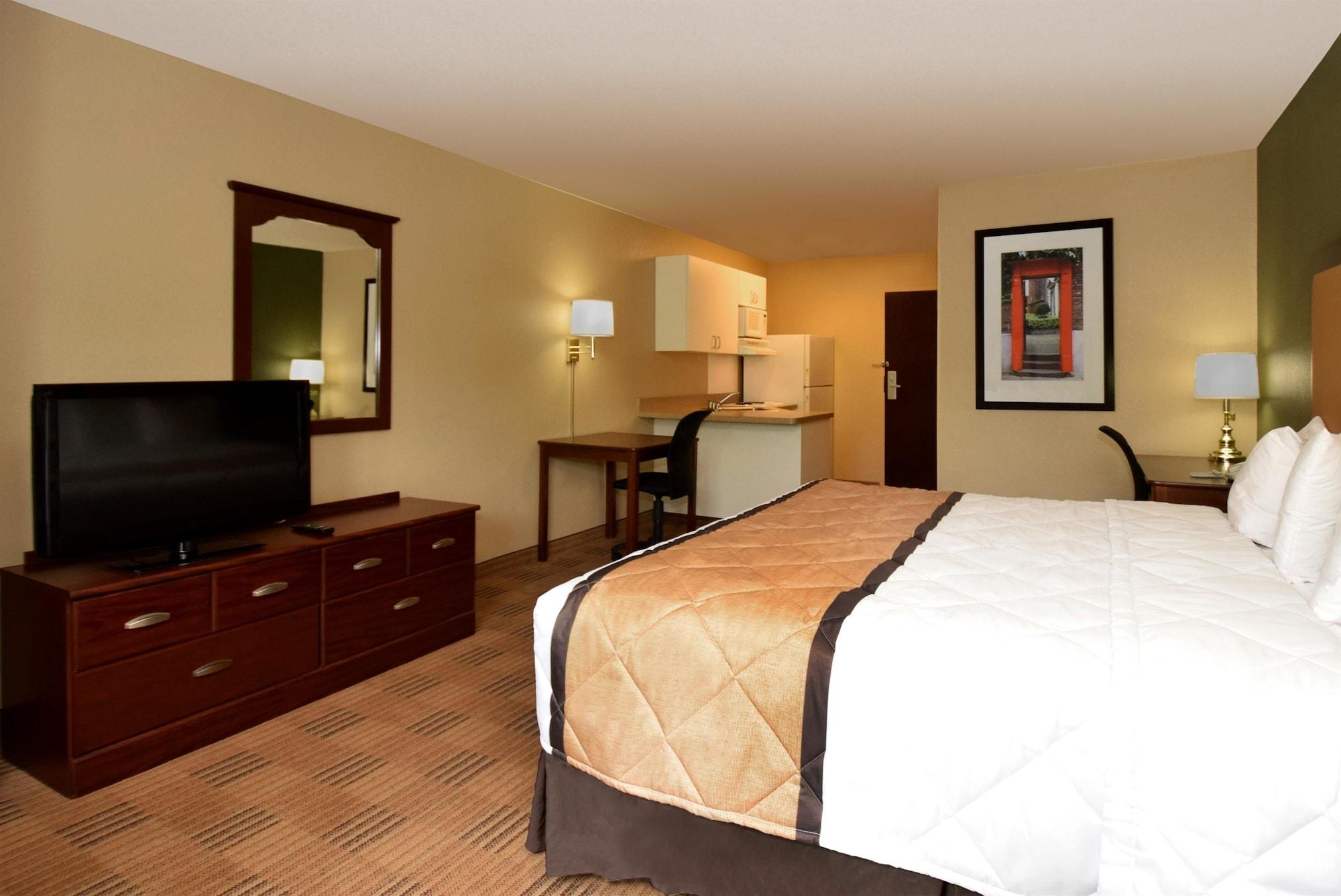 Extended Stay America Suites - Detroit - Southfield - I-696 Farmington Hills Ngoại thất bức ảnh